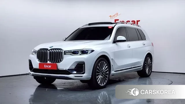 BMW X7 (G07) 2021 Белый из Кореи