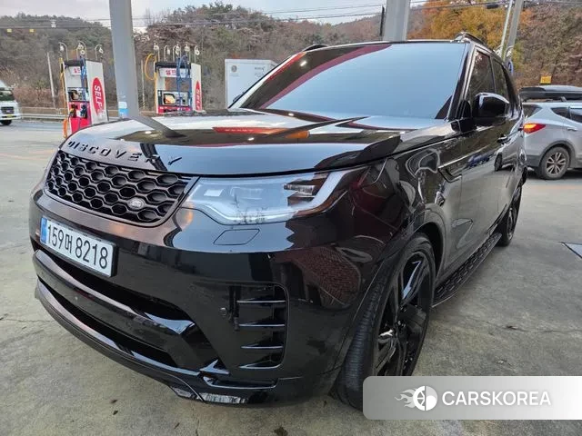 Land Rover Discovery 5 2024 Черный из Кореи