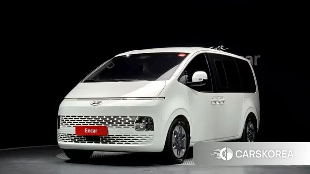 Hyundai Staria 2021 Белый из Кореи