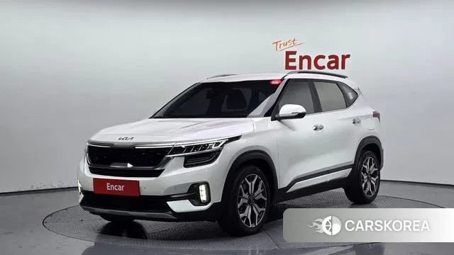 Kia Seltos 2022 Белый из Кореи