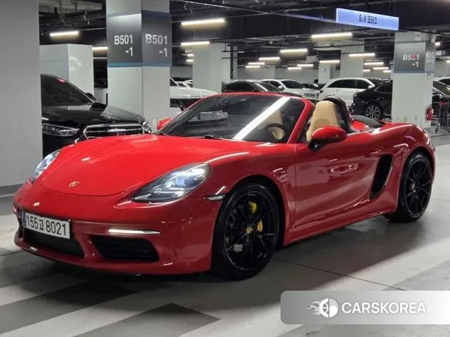 Porsche 718 Boxster 2018 Красный из Кореи