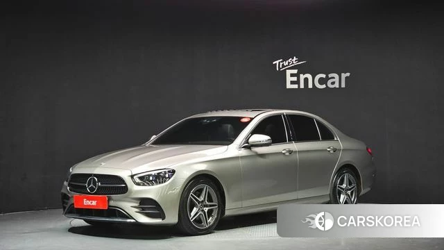 Mercedes-Benz E-Class W213 2022 Песочный из Кореи
