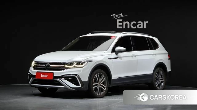 Volkswagen Tiguan Allspace 2023 Белый из Кореи