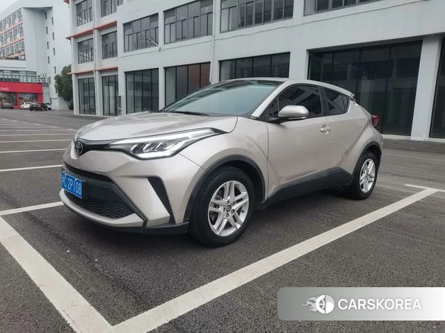 Toyota C-HR 2021 Шампань из Китая