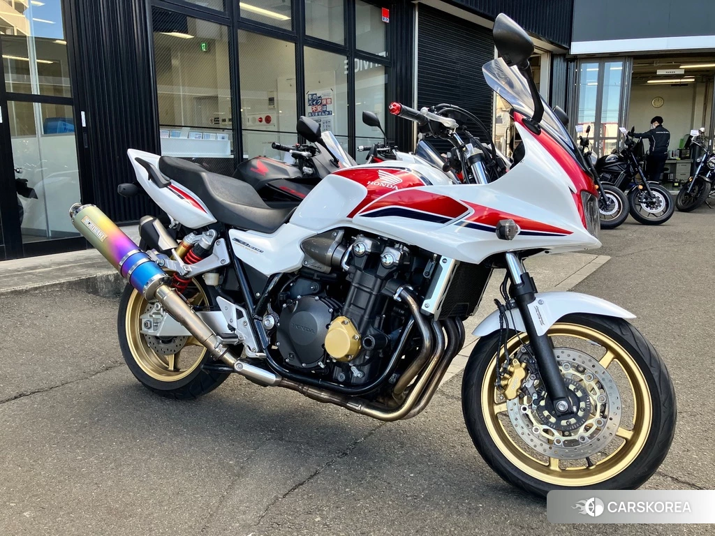 Проданный Honda CB1300SF BOLDOR 2013 из Японии