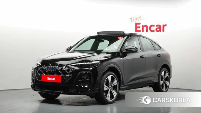 Audi Q5 (80A) 2025 Черный из Кореи