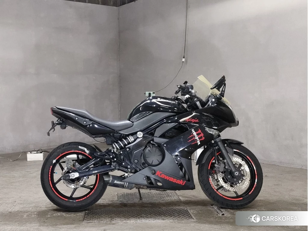 Проданный Kawasaki NINJA 400R 2011 из Японии, фото 2
