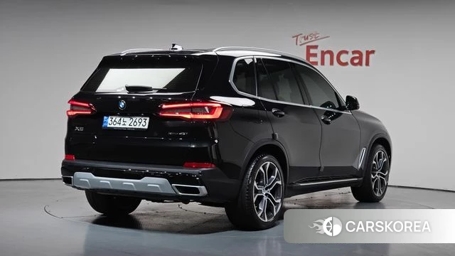 BMW X5 (G05) 2022 Черный из Кореи