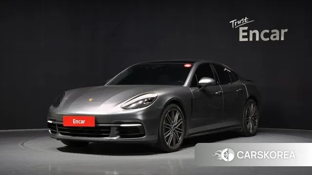 Porsche Panamera (971) 2018 Серый из Кореи
