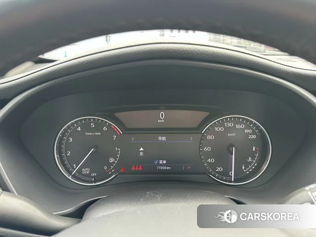 Cadillac XT4 2022 Черный из Китая