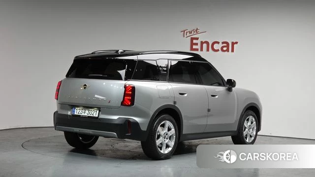 Mini Cooper S Countryman 3rd Generation 2024 Серебристо-серый из Кореи