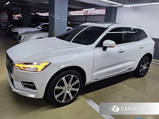 Volvo XC60 second Generation 2018 Белый из Кореи