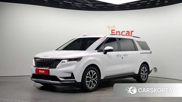 Kia Carnival 4th generation 2023 Белый из Кореи