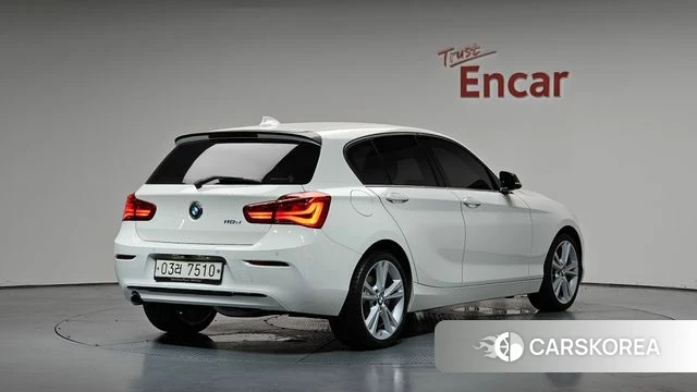 BMW 1 Series (F20) 2019 Белый из Кореи