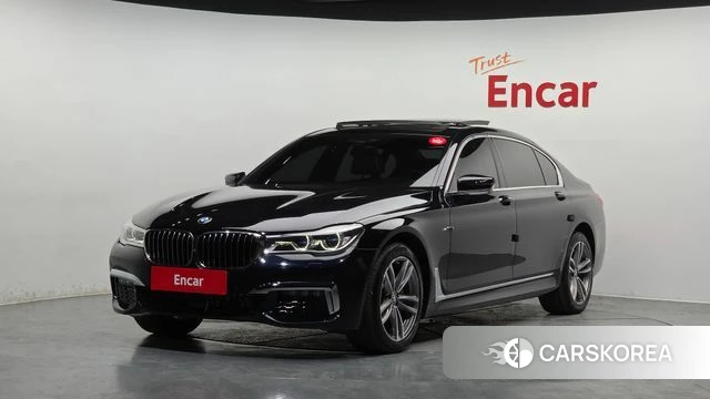 BMW 7 Series (G11) 2018 Черный из Кореи