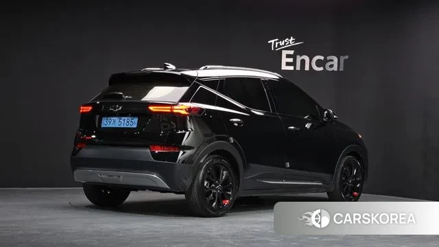 Chevrolet (GM Daewoo) Bolt EUV 2023 Черный из Кореи