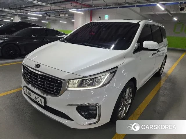 Kia The New Carnival 2018 Жемчужный цвет из Кореи