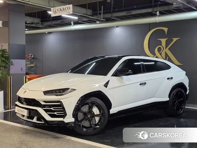 Lamborghini Urus 2019 Белый из Кореи