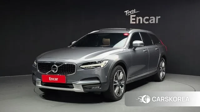 Volvo V90 Cross-Country 2019 Серый из Кореи