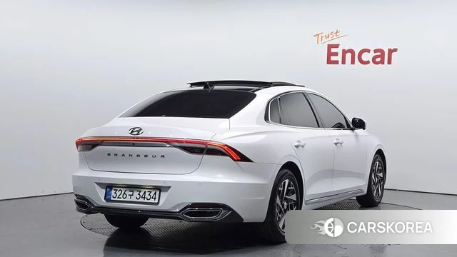 Hyundai The New Grandeur IG Hybrid 2022 Белый из Кореи