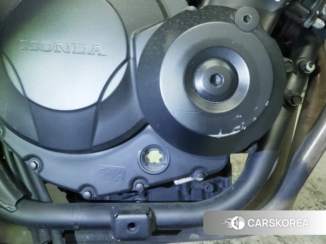 Engine photo