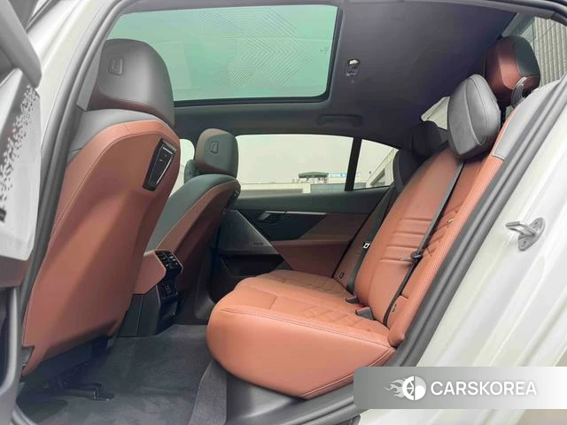 BMW i5 2025 Белый из Китая