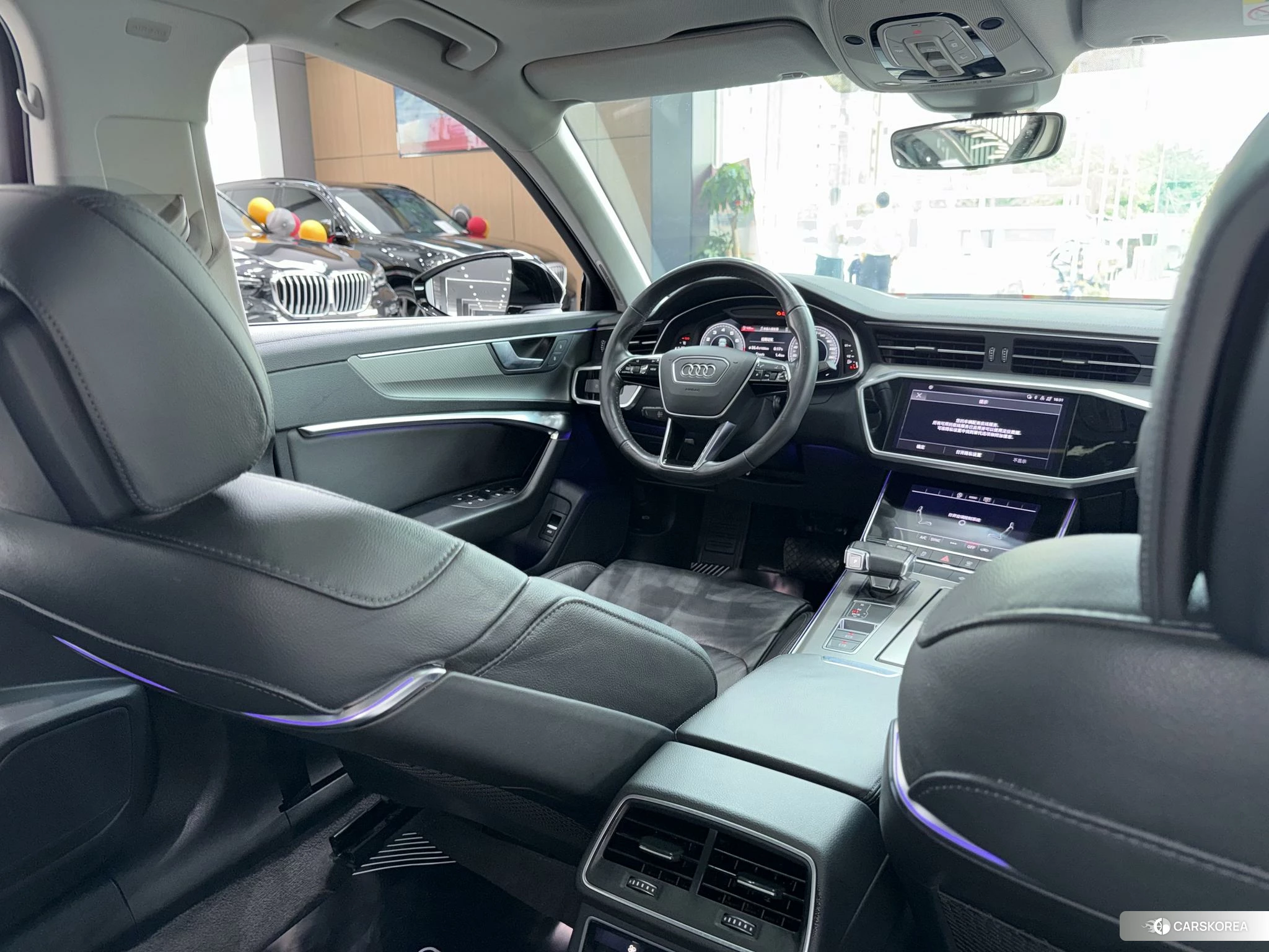 Audi A6L 2021 Черный из Китая