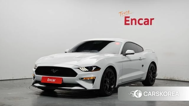 Ford Mustang 2018 Белый из Кореи