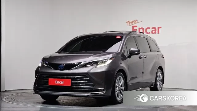 Toyota Sienna 4th Generation 2021 Серый из Кореи