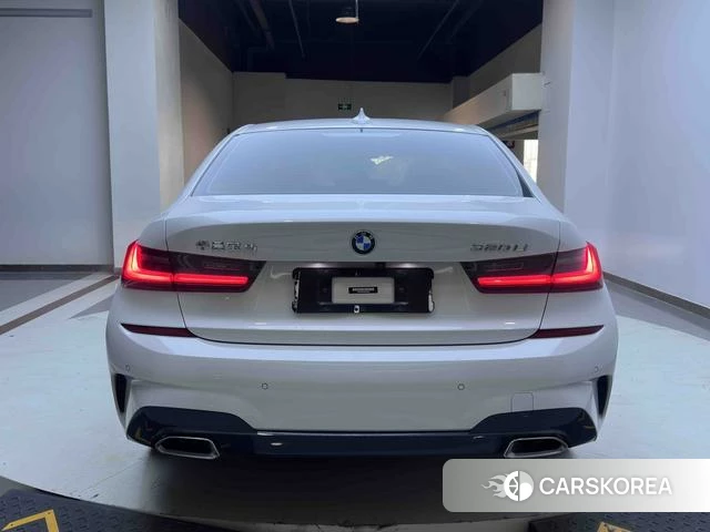 BMW 3 series 2022 Белый из Китая