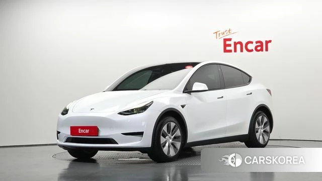 Tesla Model Y 2023 Белый из Кореи
