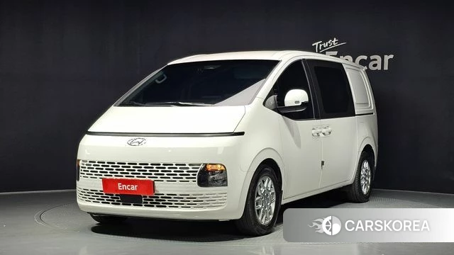 Hyundai Staria 2022 Белый из Кореи