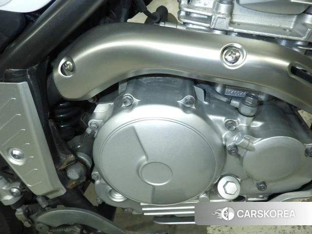 Engine photo