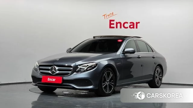 Mercedes-Benz E-Class W213 2020 Серый из Кореи