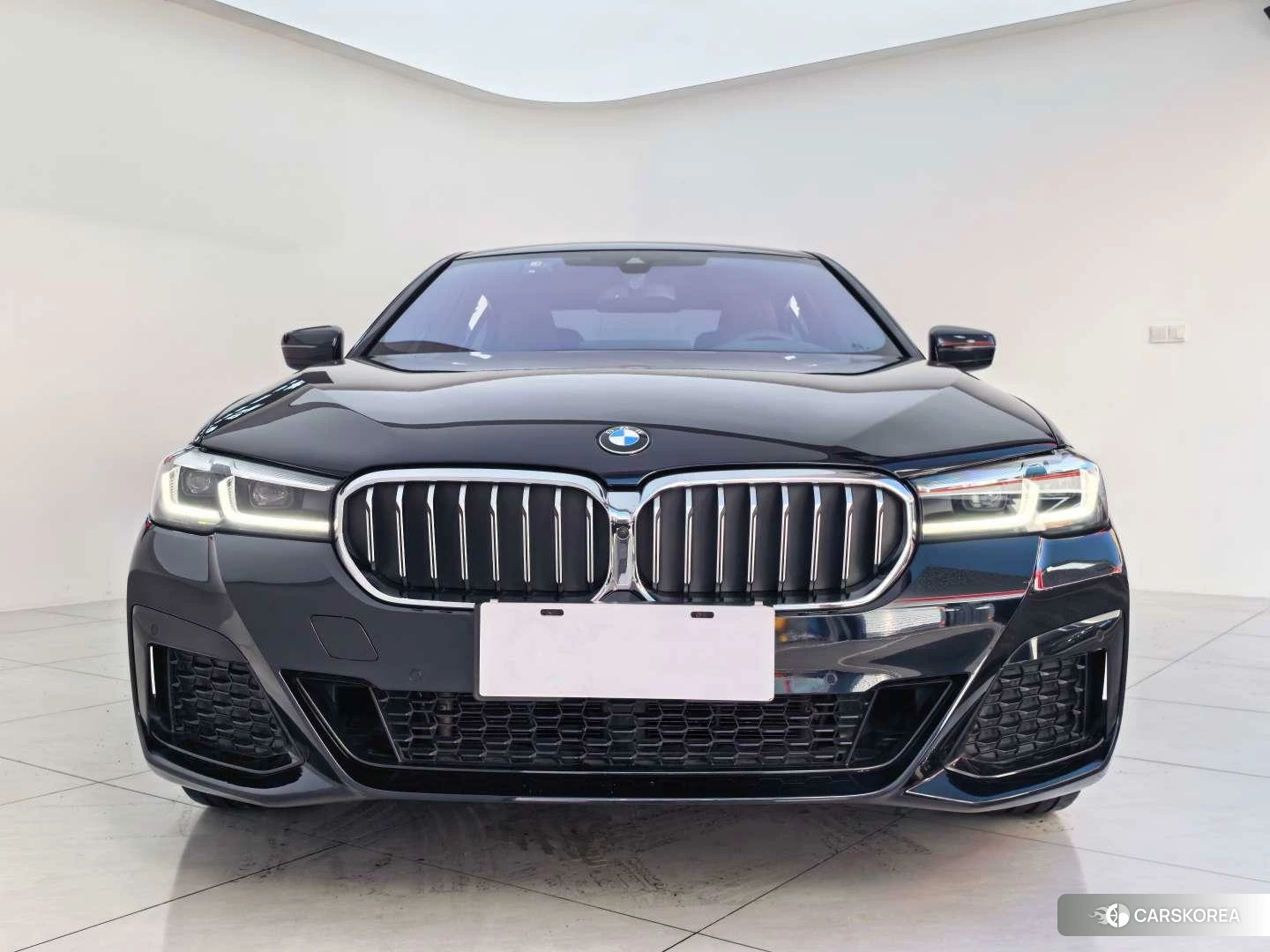 BMW 5 series 2021 Черный из Китая