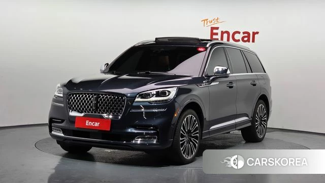 Lincoln Aviator 2nd generation 2022 Синий из Кореи
