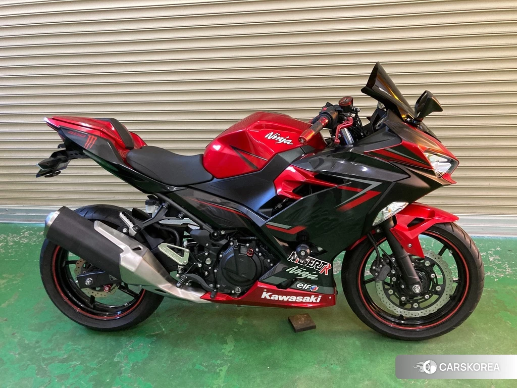 Проданный Kawasaki Ninja 400-2 2019 из Японии, фото 2