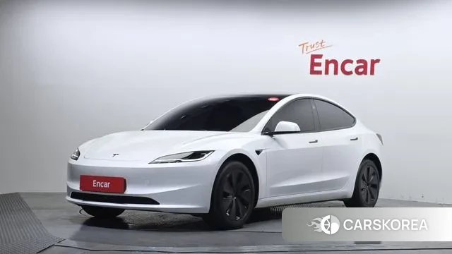 Tesla Model 3 2024 Белый из Кореи