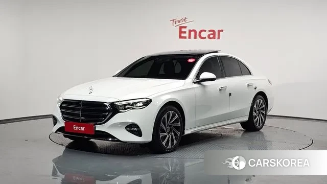 Mercedes-Benz E-Class W214 2024 Белый из Кореи