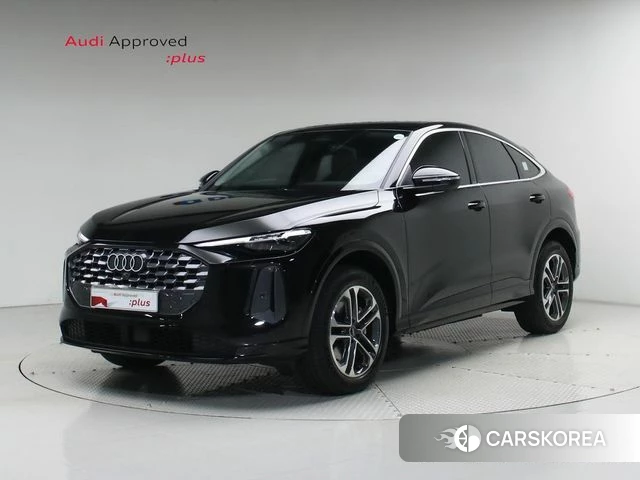 Audi Q5 (80A) 2025 Черный из Кореи