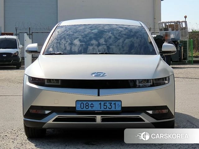 Hyundai Ionic 5 2021 Серебряный из Кореи