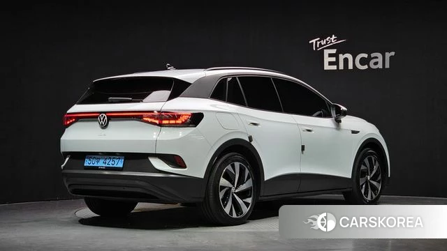 Volkswagen ID.4 2023 Белый из Кореи