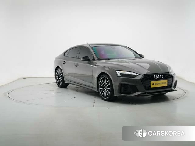 Audi A5 2024 Темно-серый из Китая