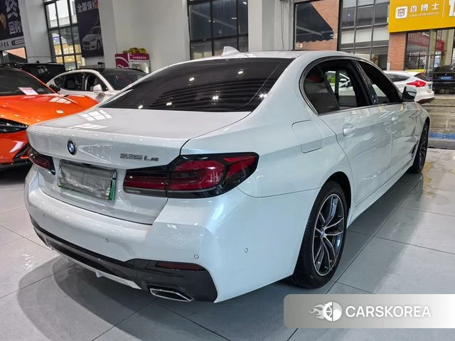BMW 5 series PHEV 2021 Белый из Китая