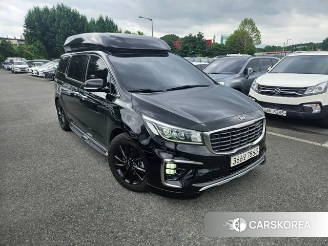 Kia The New Carnival 2018 Черный из Кореи