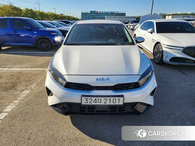 Kia The New K3 2nd generation 2023 Белый из Кореи
