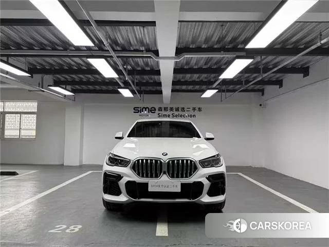 BMW X6 2023 Белый из Китая