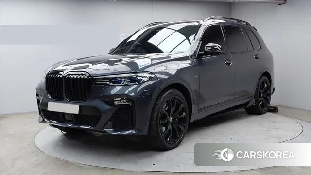 BMW X7 (G07) 2021 Серый из Кореи