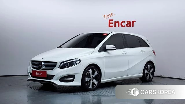 Mercedes-Benz B-Class W246 2018 Белый из Кореи