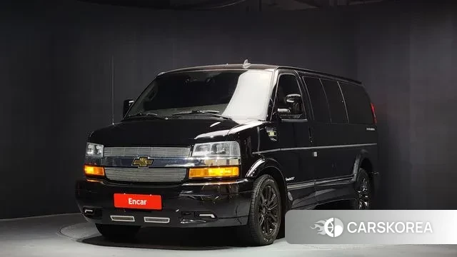 Chevrolet Express Van 2021 Черный из Кореи